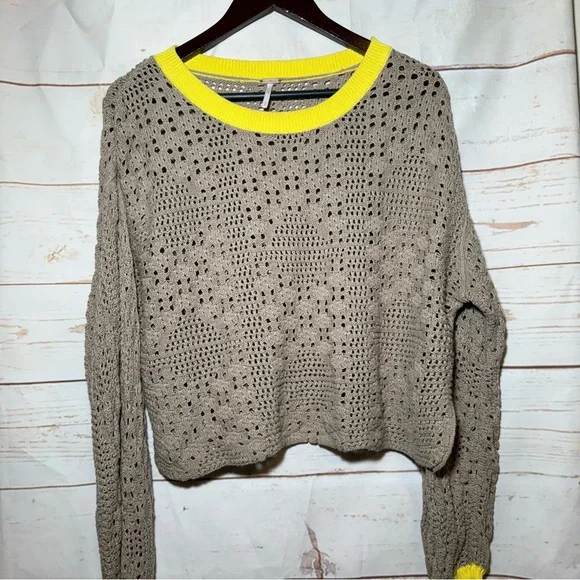 Free People • Sweater • Crop • Crochet • Home Run • Medium - Picture 4 of 10